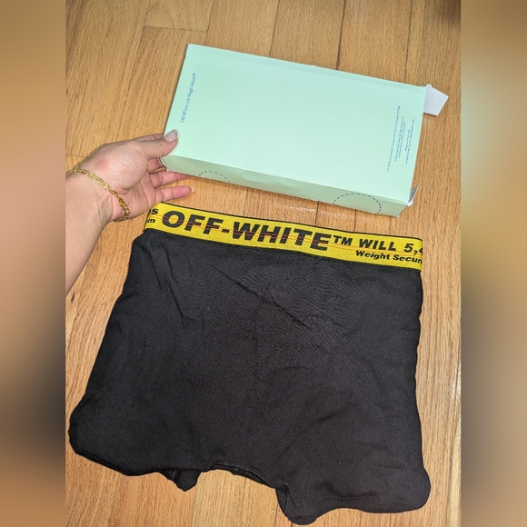 2S. NWOT OFF WHITE CLASSIC INDUSTRIAL LOGO BRIEFS - Picture 6 of 6
